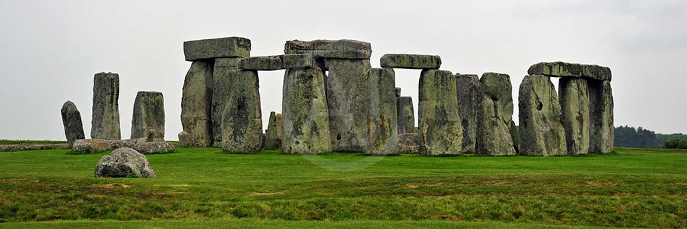 <i>Stonehenge, England (UK)</i>